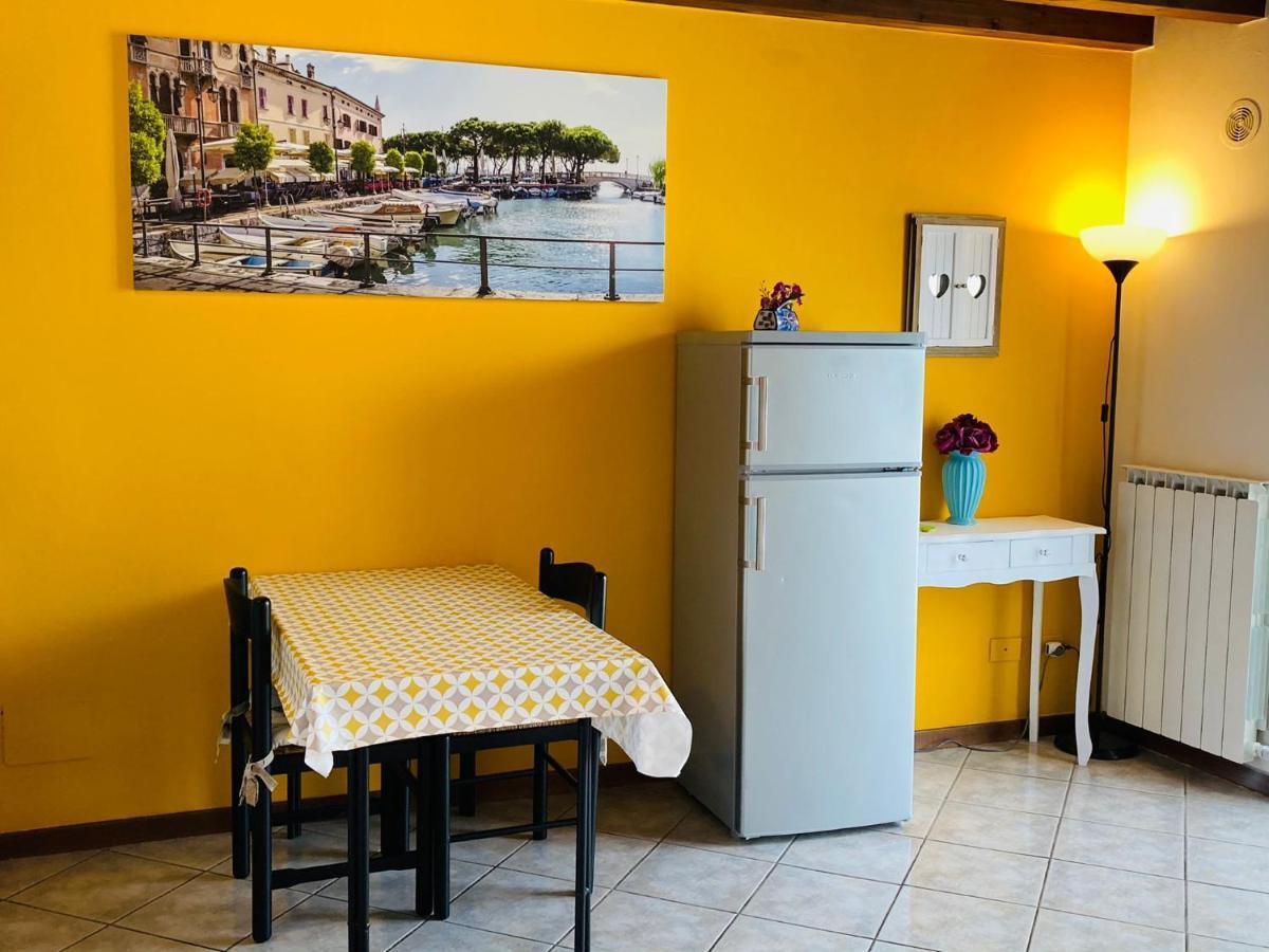 Palm Beach - Your Private And Complete Apartment In Desenzano Del Garda Desenzano del Garda Exterior photo