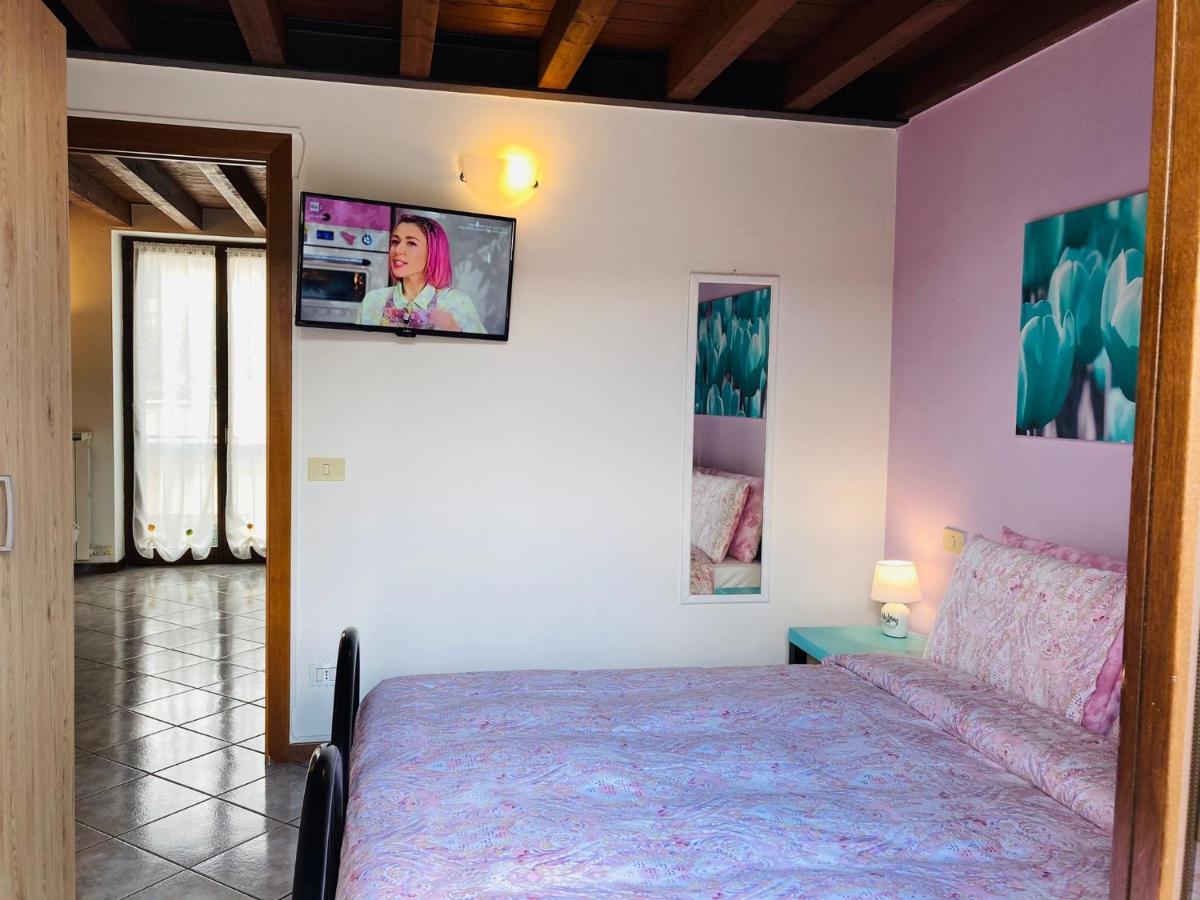 Palm Beach - Your Private And Complete Apartment In Desenzano Del Garda Desenzano del Garda Exterior photo